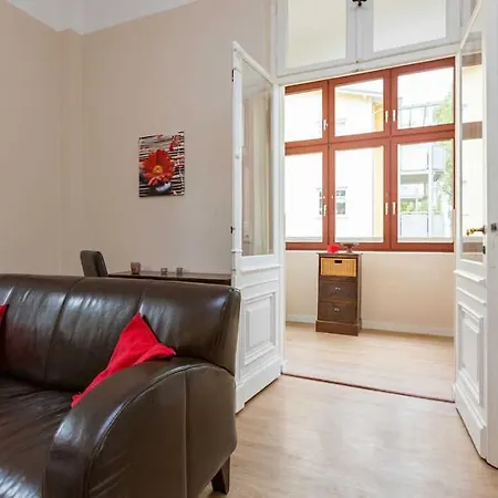 Apartment Arcadia App 01