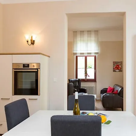 Apartment Arcadia App 01 *